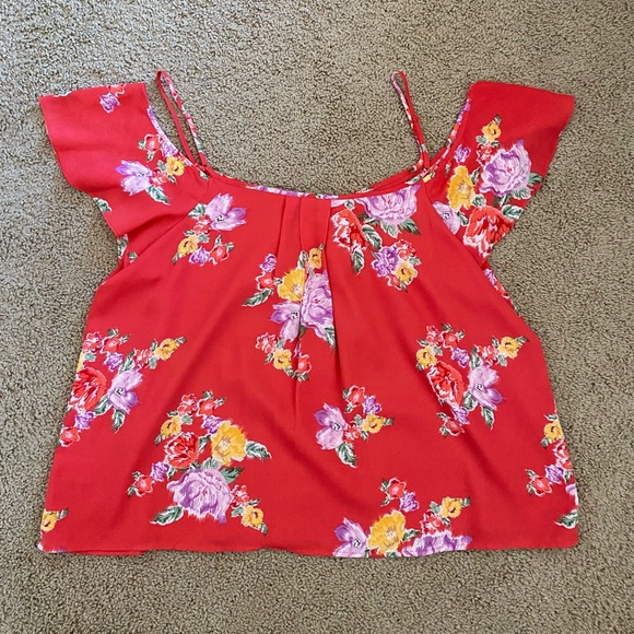 Dalia Red Floral Off the Shoulder Blouse - Picture 4 of 7